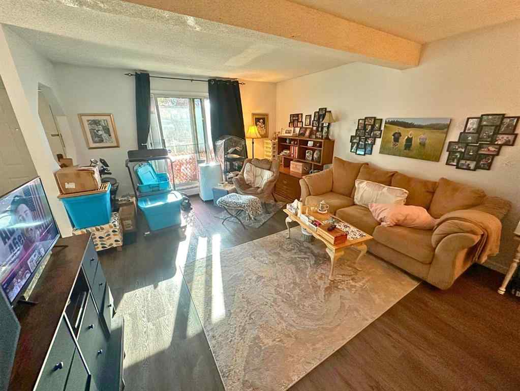 MLS® A2264235 - 11 Gibson Close  in Glendale Park Estates Red Deer, Residential