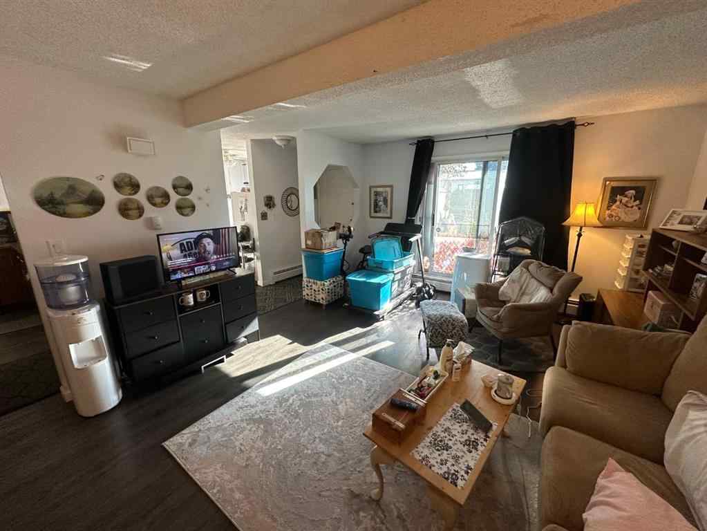 MLS® A2264235 - 11 Gibson Close  in Glendale Park Estates Red Deer, Residential