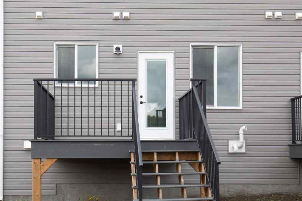 MLS® A2264243 - 122 Gray Close  in Grayhawk Sylvan Lake, Residential