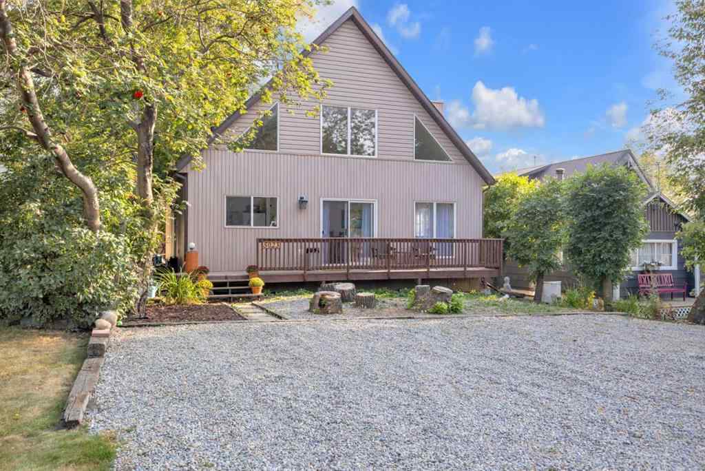 MLS® A2264251 - 5023 36 Street  in Cottage Area Sylvan Lake, Residential