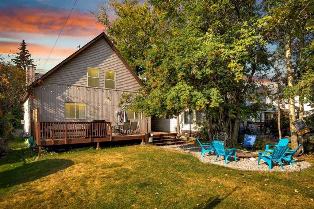 MLS® A2264251 - 5023 36 Street  in Cottage Area Sylvan Lake, Residential