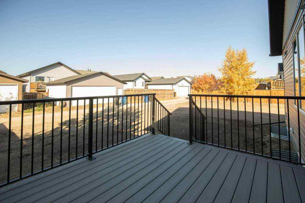 MLS® A2264257 - 151 Cedar Square  in Cottonwood Estates Blackfalds, Residential