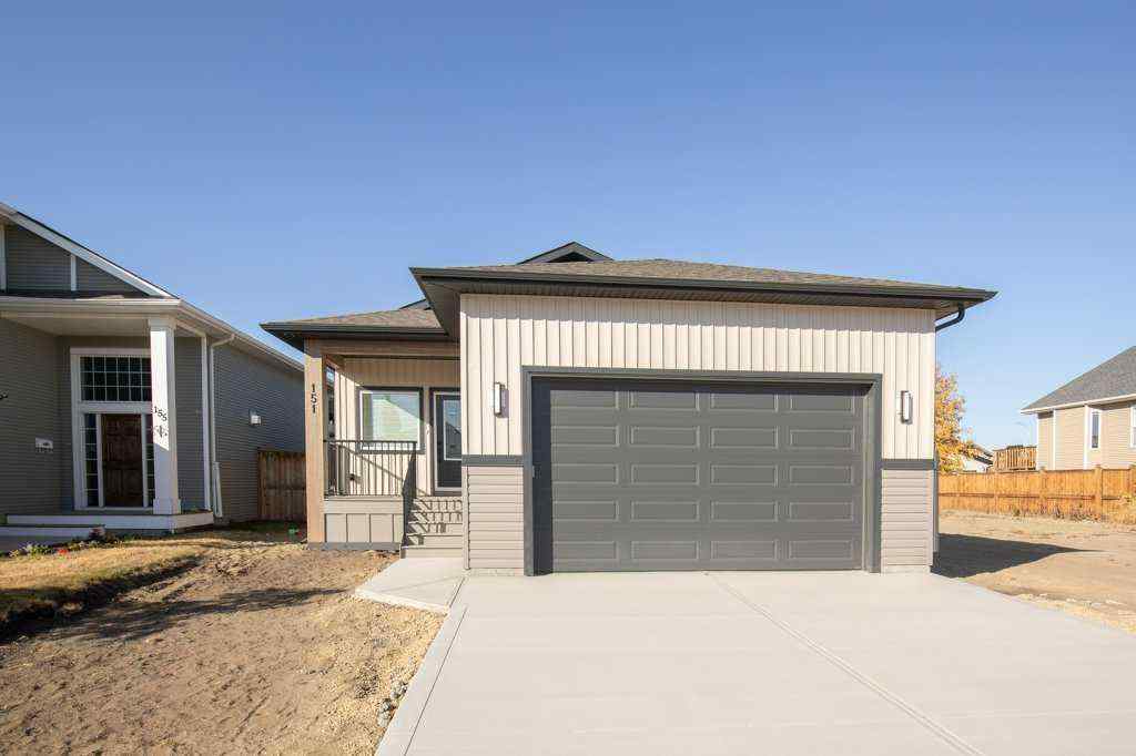 MLS® A2264257 - 151 Cedar Square  in Cottonwood Estates Blackfalds, Residential
