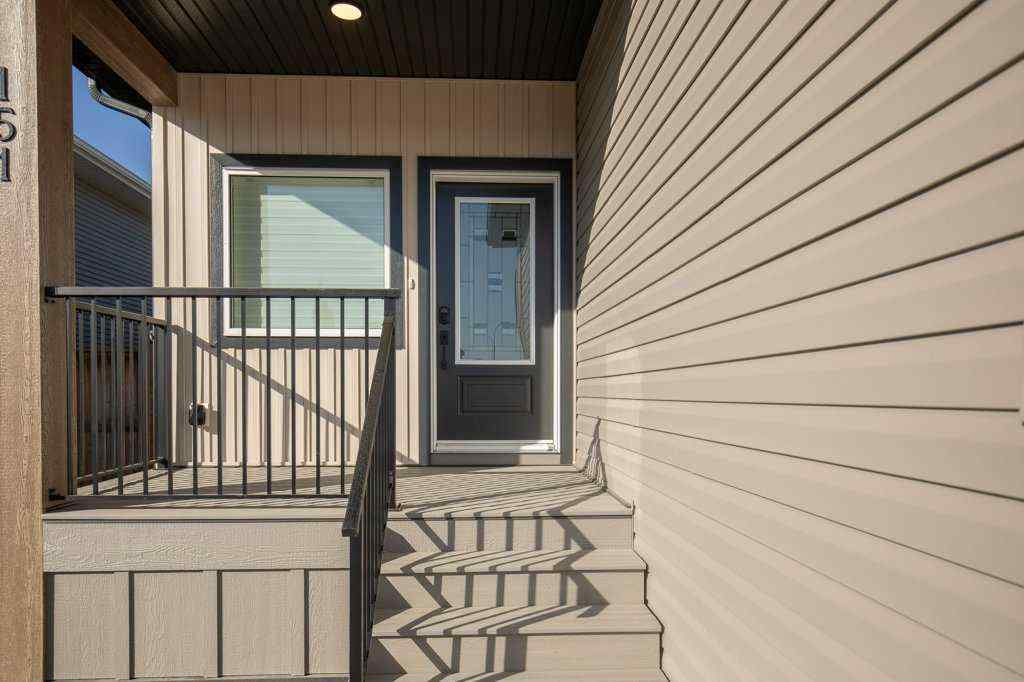 MLS® A2264257 - 151 Cedar Square  in Cottonwood Estates Blackfalds, Residential
