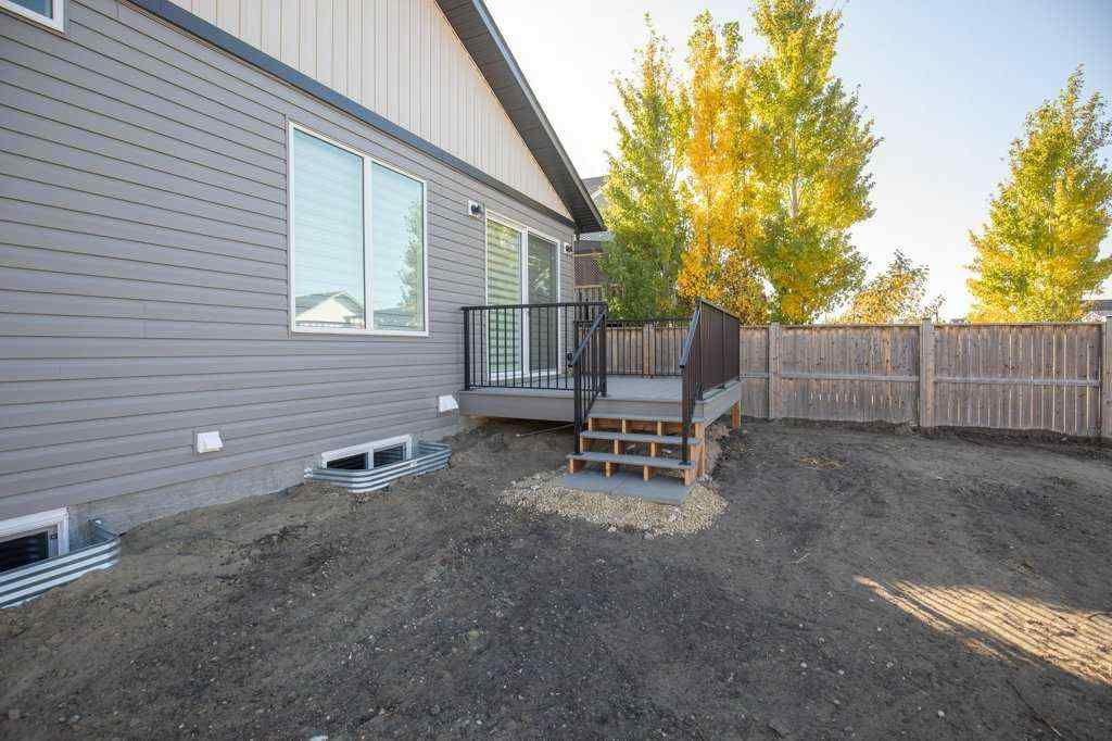 MLS® A2264257 - 151 Cedar Square  in Cottonwood Estates Blackfalds, Residential