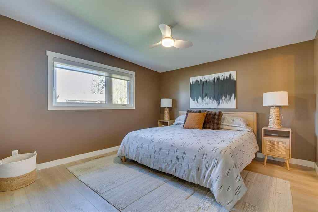 MLS® A2264258 - 419 Parkview Crescent SE in Parkland Calgary, Residential