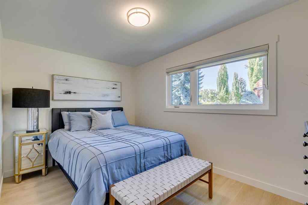 MLS® A2264258 - 419 Parkview Crescent SE in Parkland Calgary, Residential