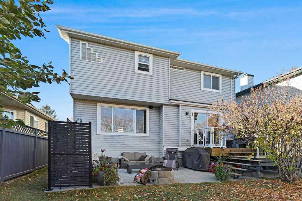 MLS® A2264260 - 68 Douglas Glen Crescent SE in Douglasdale/Glen Calgary, Residential