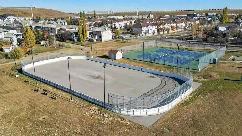 MLS® A2264260 - 68 Douglas Glen Crescent SE in Douglasdale/Glen Calgary, Residential