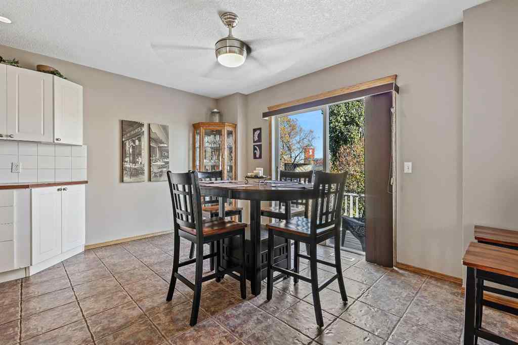 MLS® A2264260 - 68 Douglas Glen Crescent SE in Douglasdale/Glen Calgary, Residential