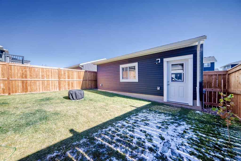 MLS® A2264261 - 386 Sundown Road  in Sunset Ridge Cochrane, Residential