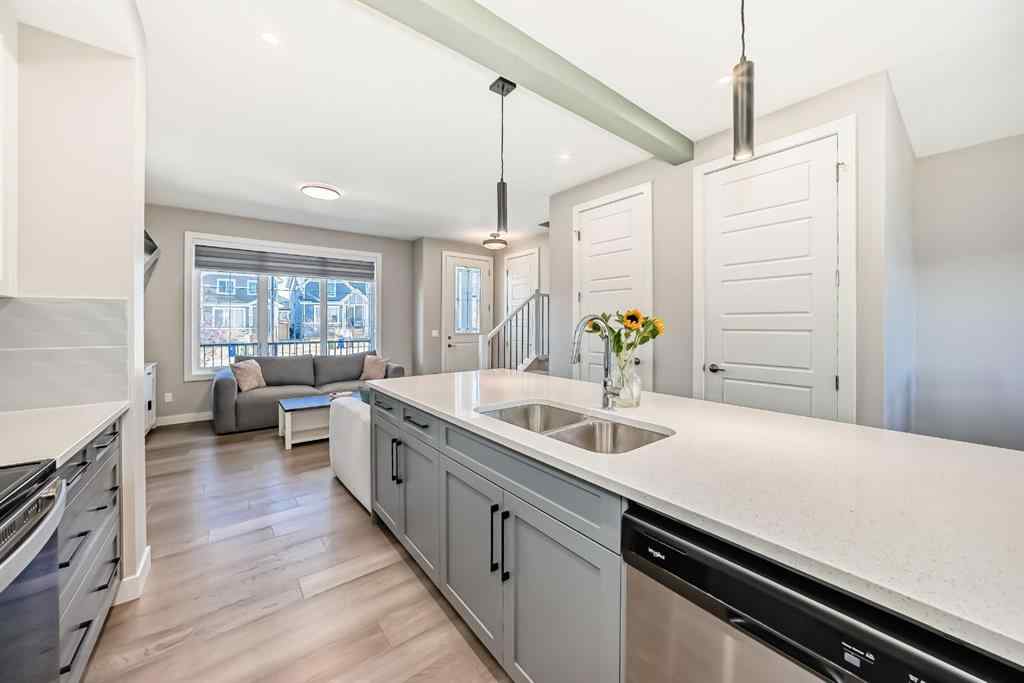 MLS® A2264261 - 386 Sundown Road  in Sunset Ridge Cochrane, Residential