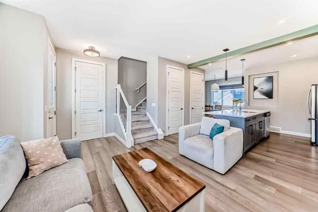 MLS® A2264261 - 386 Sundown Road  in Sunset Ridge Cochrane, Residential