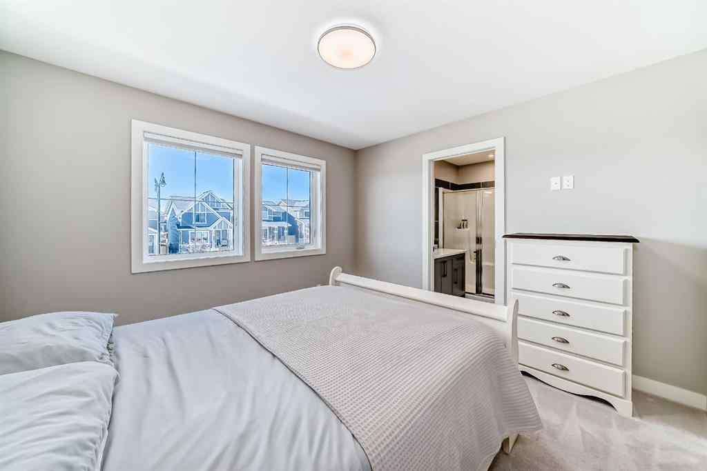 MLS® A2264261 - 386 Sundown Road  in Sunset Ridge Cochrane, Residential