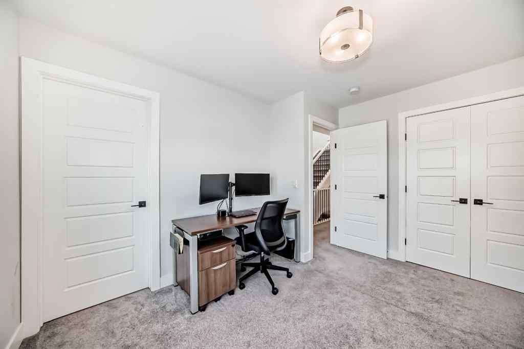 MLS® A2264262 - 3211 16 Street SW in South Calgary Calgary, Residential