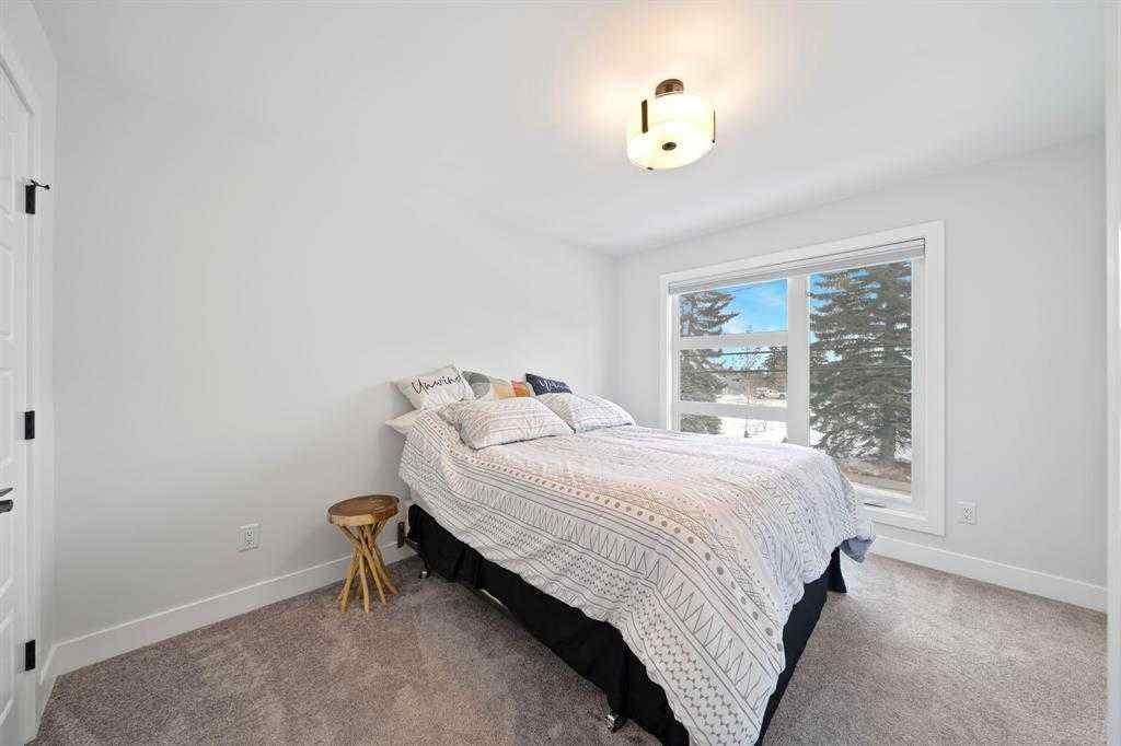 MLS® A2264262 - 3211 16 Street SW in South Calgary Calgary, Residential