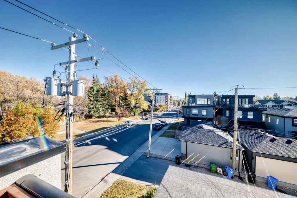 MLS® A2264262 - 3211 16 Street SW in South Calgary Calgary, Residential