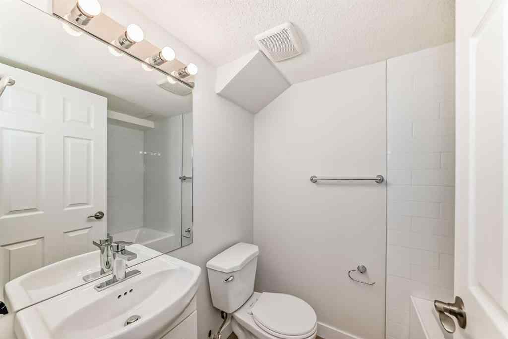 MLS® A2264272 - 6044 17A Street SE in Ogden Calgary, Residential