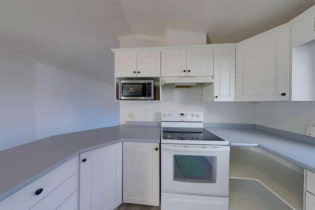 MLS® A2264279 - Unit #20 812 6 Avenue SW in NONE Slave Lake, Mobile