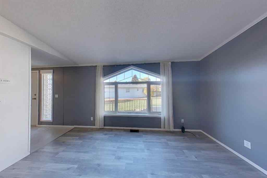 MLS® A2264279 - Unit #20 812 6 Avenue SW in NONE Slave Lake, Mobile