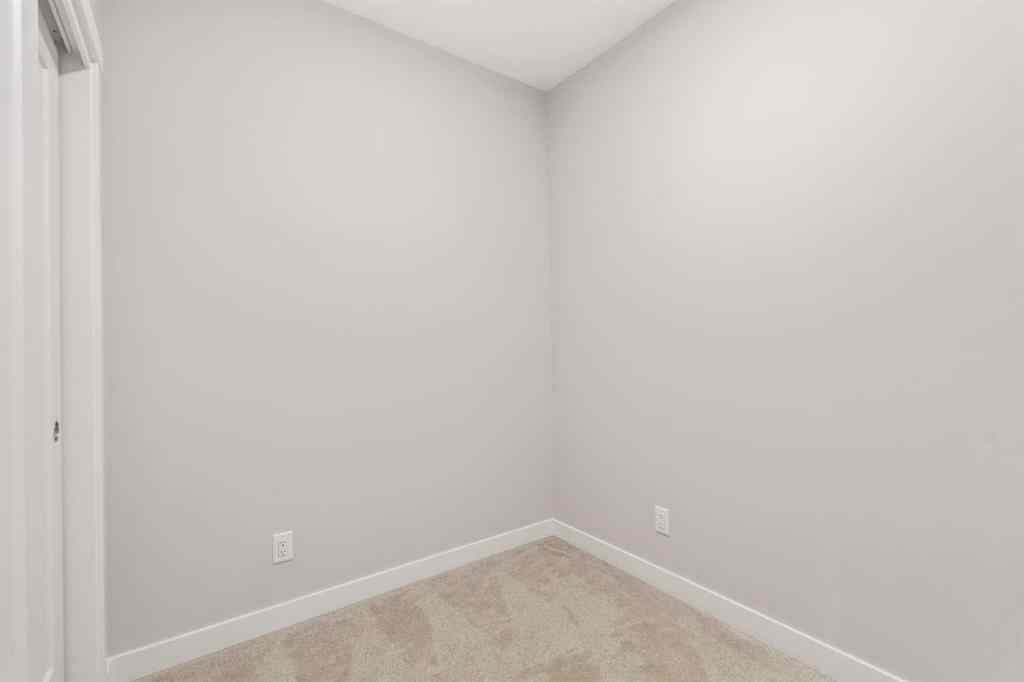 MLS® A2264280 - Unit #302 660 Shawnee Square SW in Shawnee Slopes Calgary, Residential