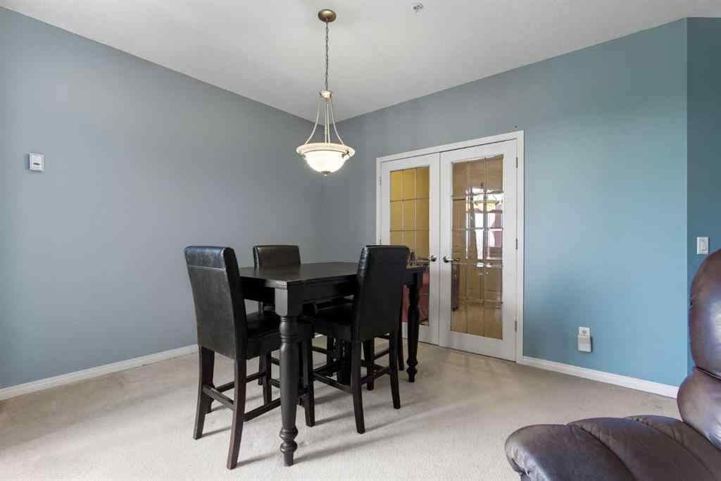 MLS® A2264285 - Unit #1320 1320 Lake Fraser Green SE in Lake Bonavista Calgary, Residential