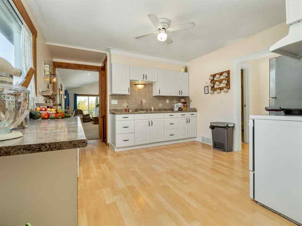 MLS® A2264286 - 608 Rogers Avenue  in NONE Picture Butte, Residential