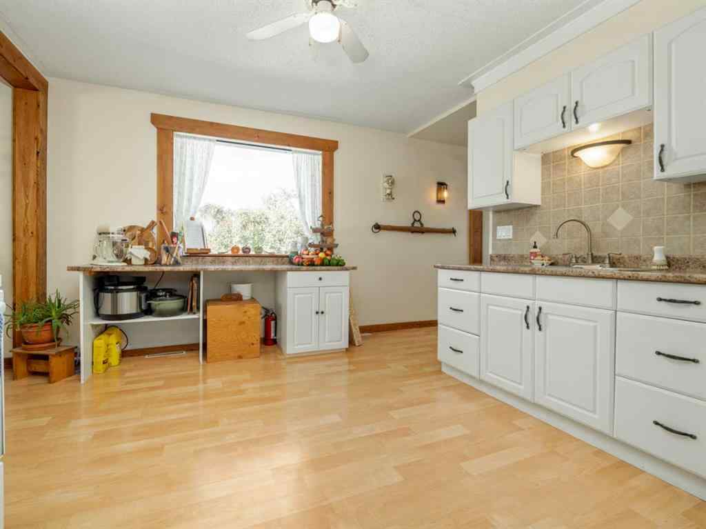 MLS® A2264286 - 608 Rogers Avenue  in NONE Picture Butte, Residential
