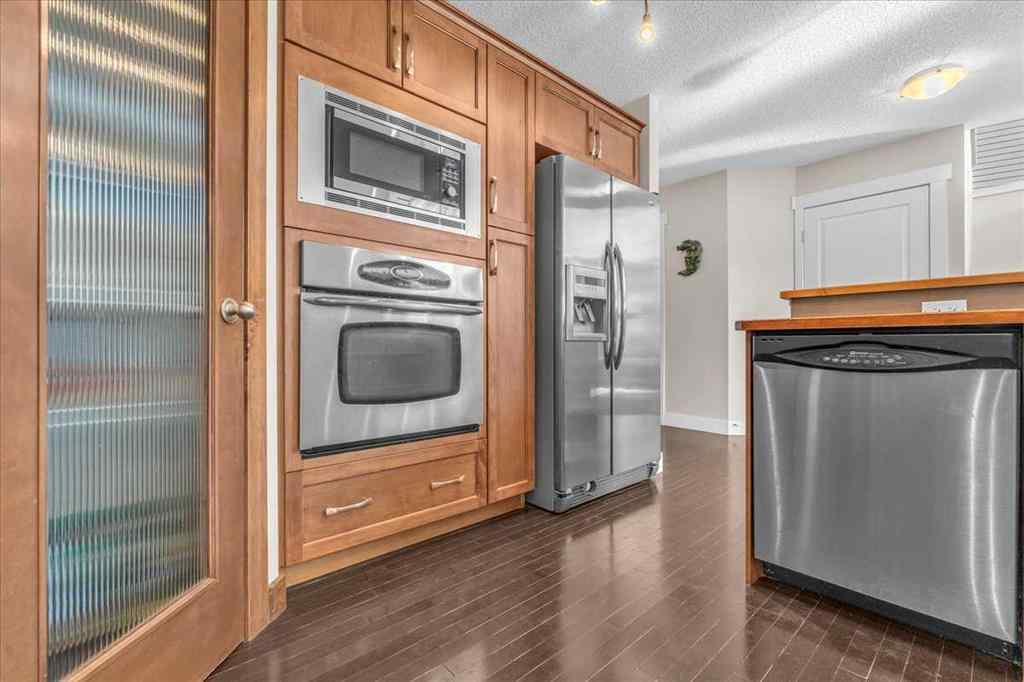 MLS® A2264288 - 19 Cimarron Springs Way  in Cimarron Springs Okotoks, Residential