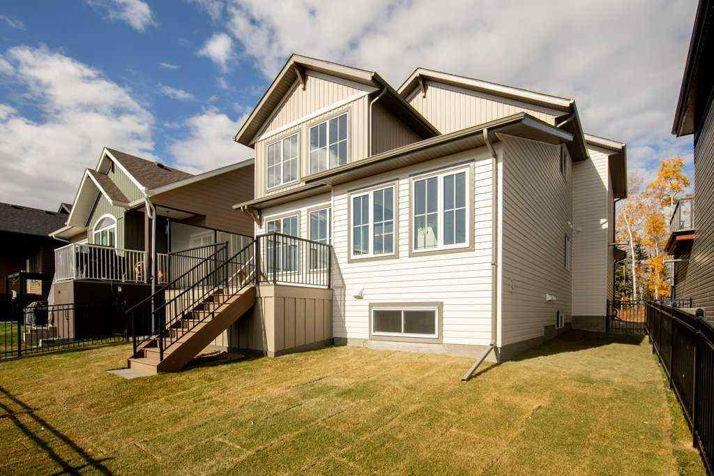MLS® A2264290 - 5 Songbird Green  in Sixty West Sylvan Lake, Residential
