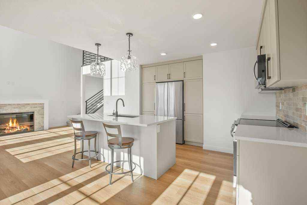 MLS® A2264290 - 5 Songbird Green  in Sixty West Sylvan Lake, Residential