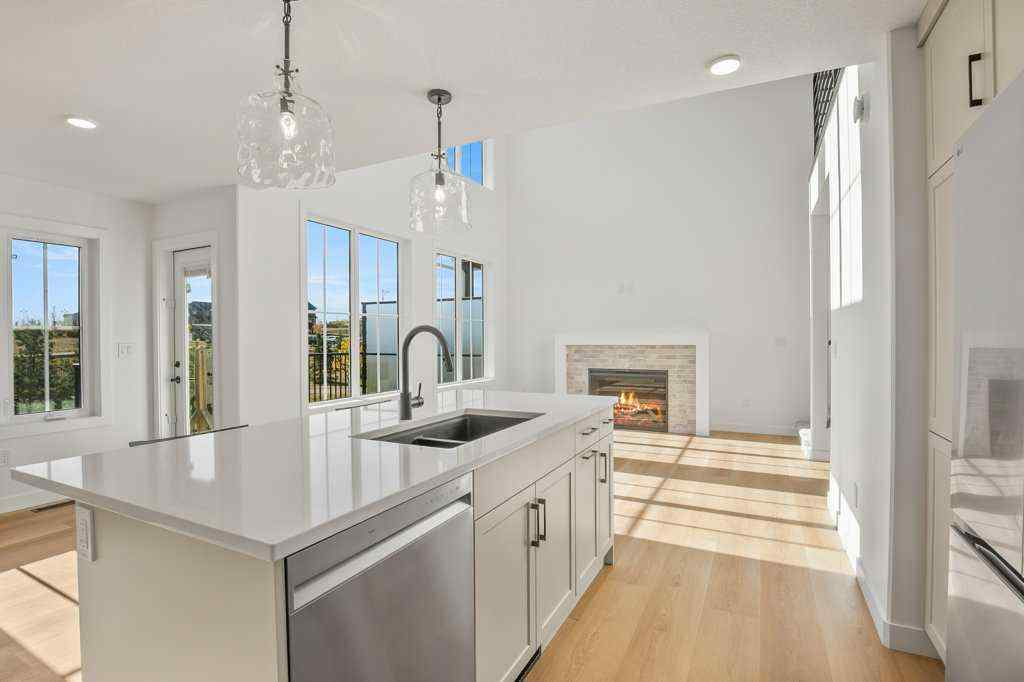 MLS® A2264290 - 5 Songbird Green  in Sixty West Sylvan Lake, Residential