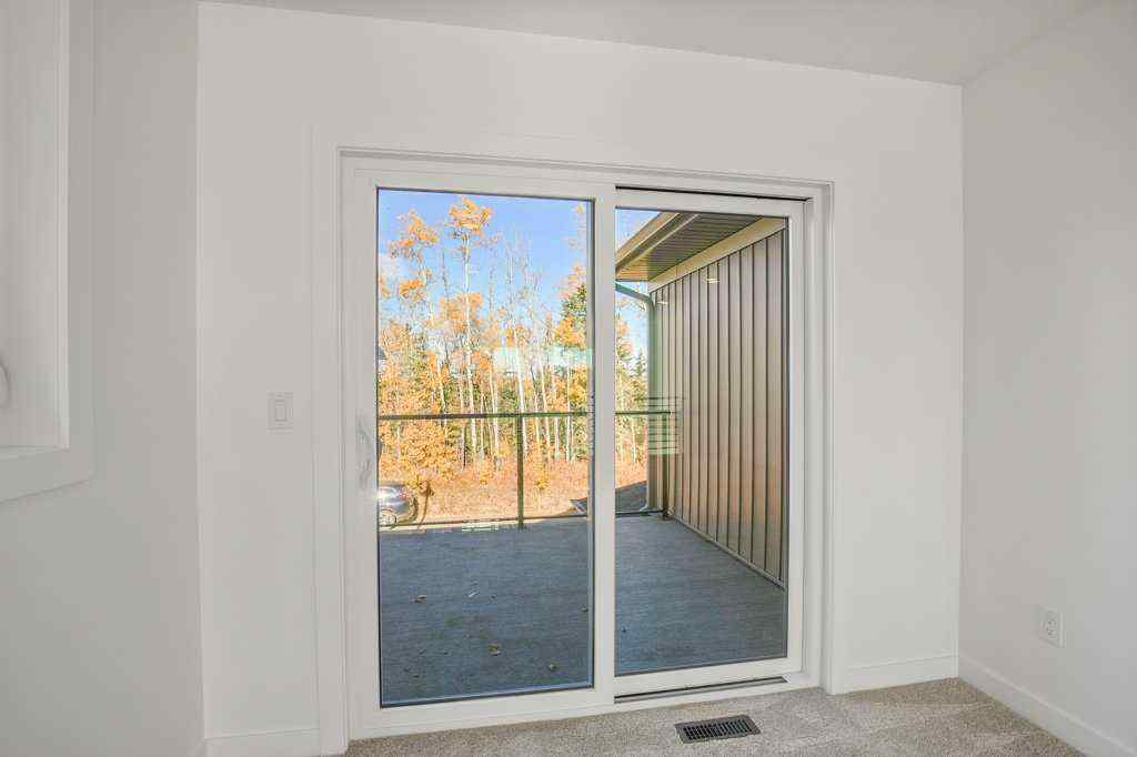 MLS® A2264290 - 5 Songbird Green  in Sixty West Sylvan Lake, Residential