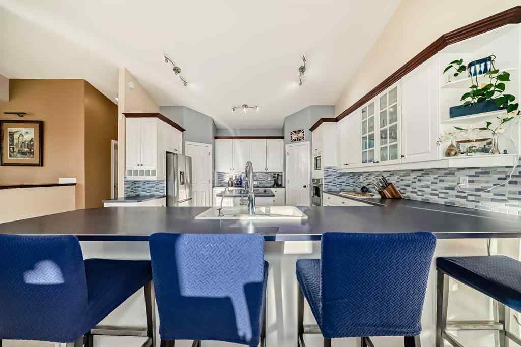 MLS® A2264291 - 8121 408 Avenue E in NONE Rural Foothills County, Residential