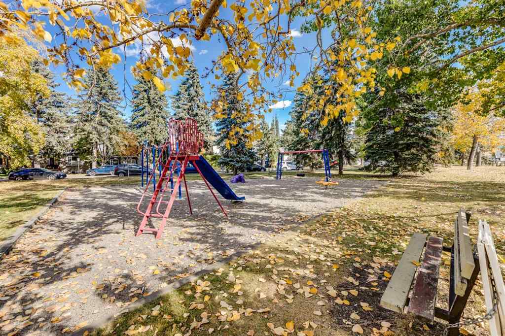 MLS® A2264293 - Unit #302 1212 13 Street SE in Inglewood Calgary, Residential