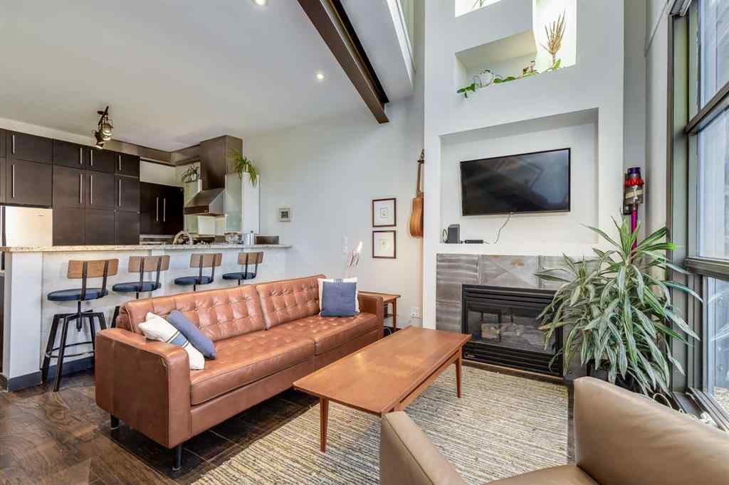 MLS® A2264293 - Unit #302 1212 13 Street SE in Inglewood Calgary, Residential