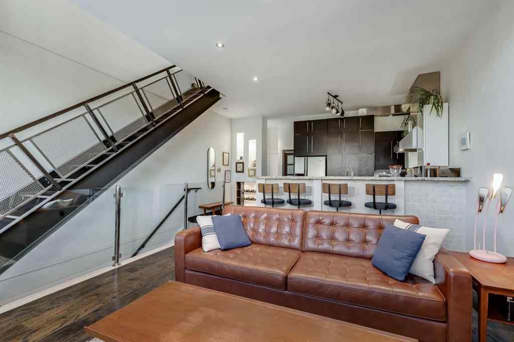 MLS® A2264293 - Unit #302 1212 13 Street SE in Inglewood Calgary, Residential