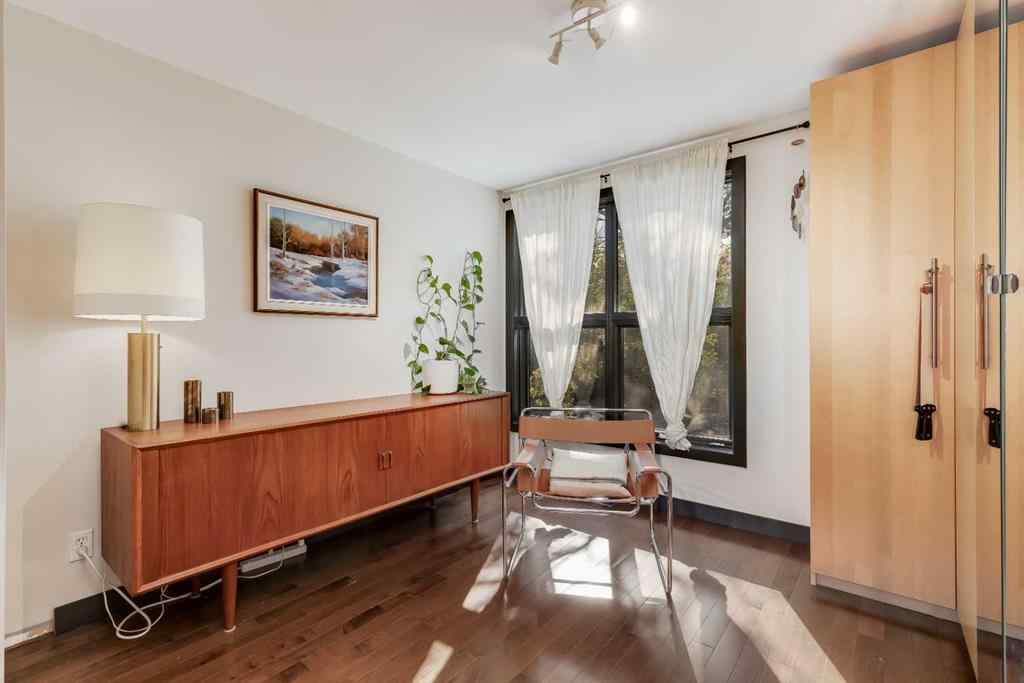 MLS® A2264293 - Unit #302 1212 13 Street SE in Inglewood Calgary, Residential