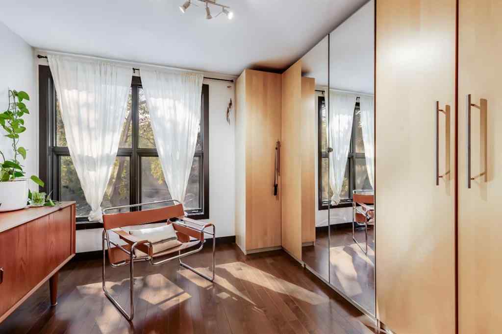 MLS® A2264293 - Unit #302 1212 13 Street SE in Inglewood Calgary, Residential