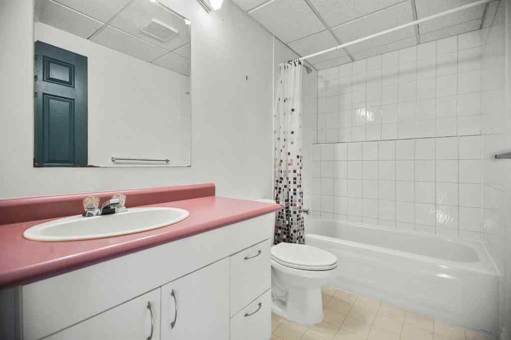 MLS® A2264294 - 23 Riverstone Crescent SE in Riverbend Calgary, Residential