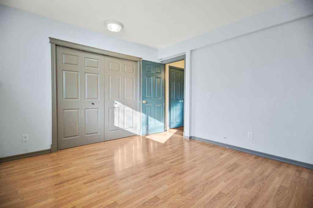 MLS® A2264294 - 23 Riverstone Crescent SE in Riverbend Calgary, Residential