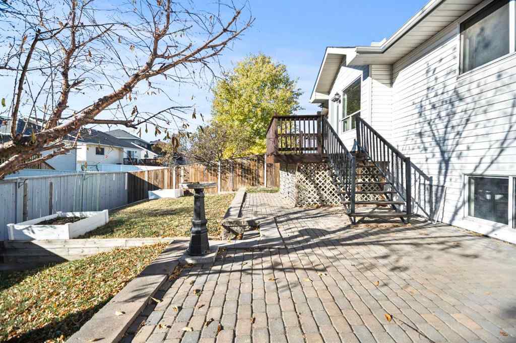 MLS® A2264294 - 23 Riverstone Crescent SE in Riverbend Calgary, Residential