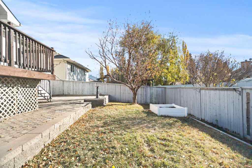 MLS® A2264294 - 23 Riverstone Crescent SE in Riverbend Calgary, Residential