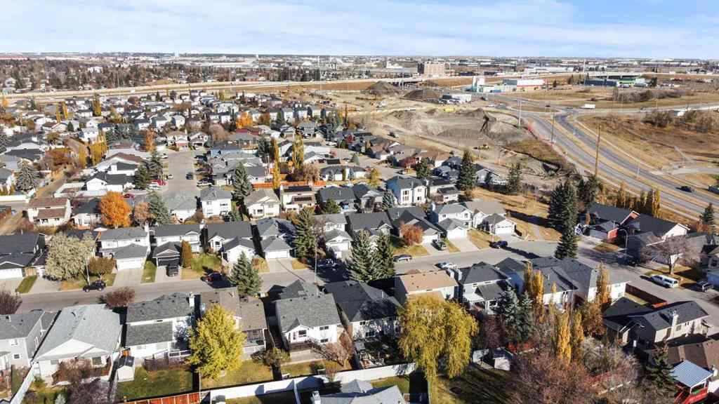 MLS® A2264294 - 23 Riverstone Crescent SE in Riverbend Calgary, Residential
