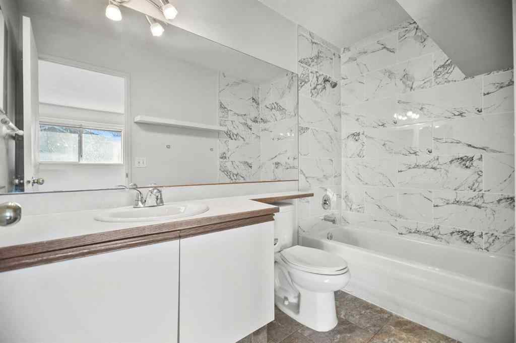 MLS® A2264294 - 23 Riverstone Crescent SE in Riverbend Calgary, Residential