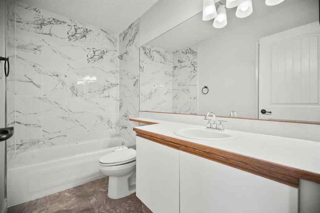 MLS® A2264294 - 23 Riverstone Crescent SE in Riverbend Calgary, Residential