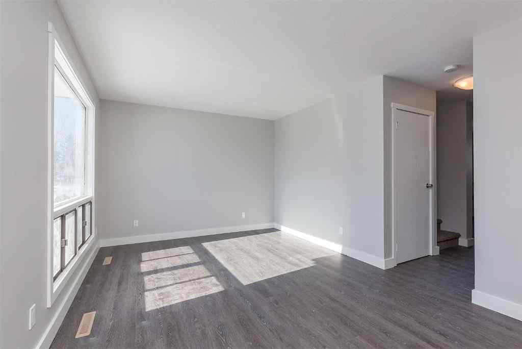 MLS® A2264295 - 1012 20A Avenue  in NONE Coaldale, Rental