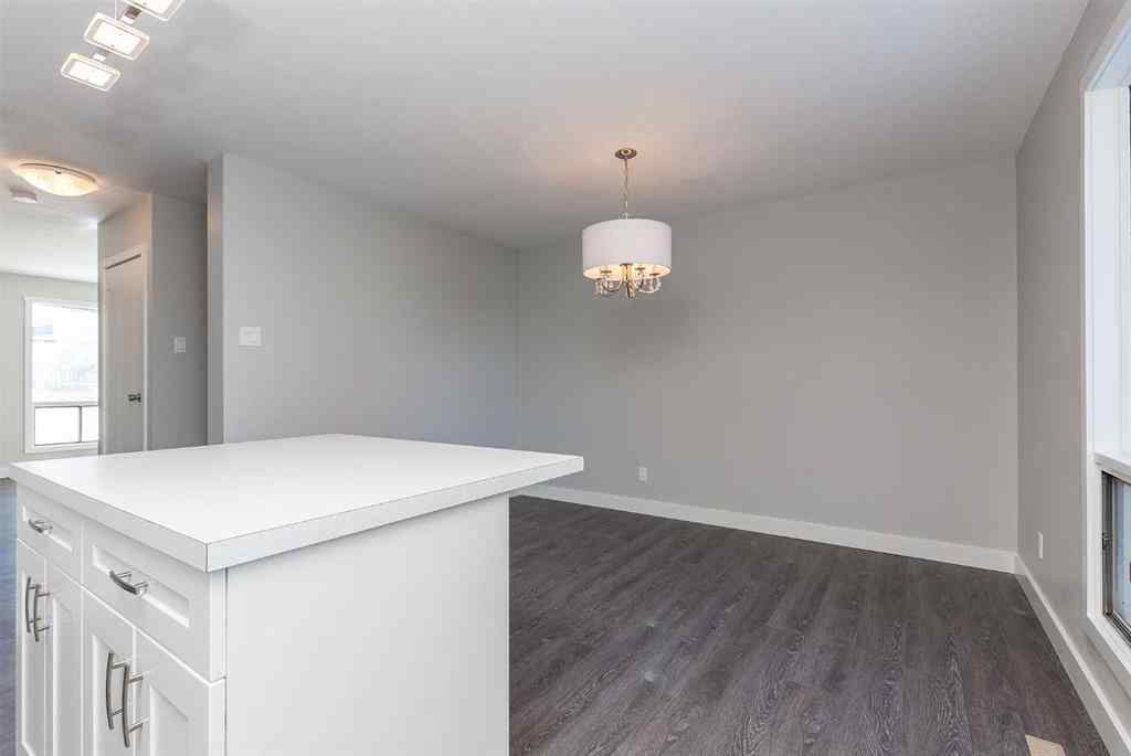 MLS® A2264295 - 1012 20A Avenue  in NONE Coaldale, Rental