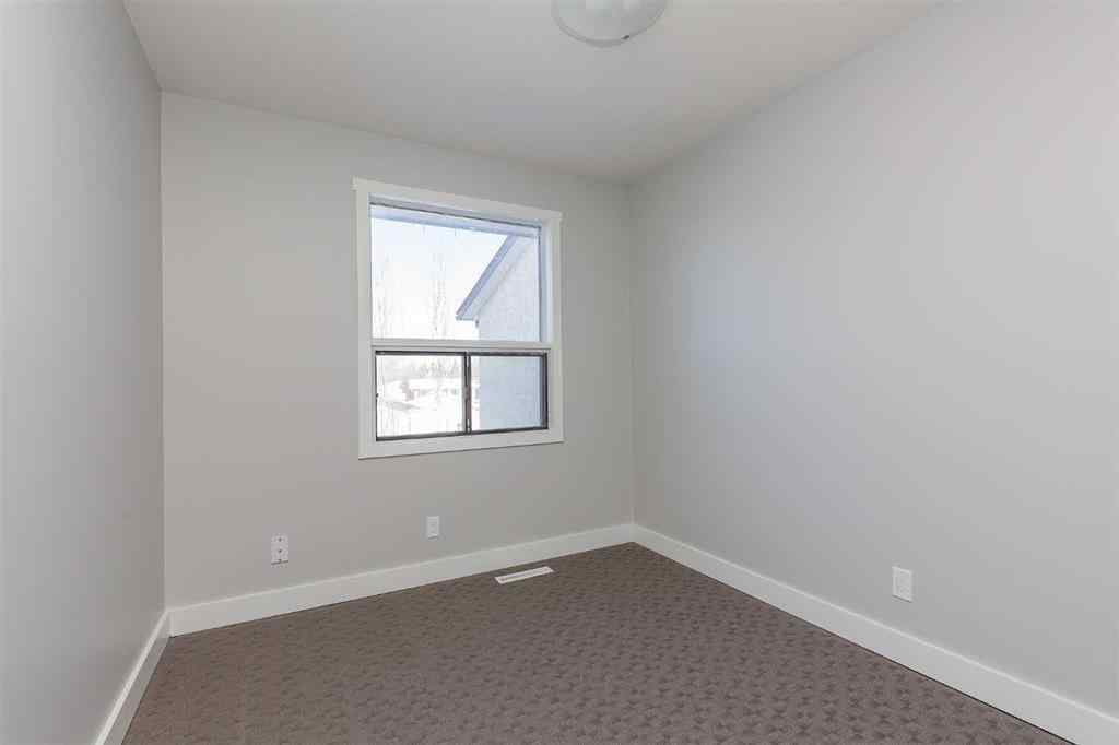 MLS® A2264295 - 1012 20A Avenue  in NONE Coaldale, Rental