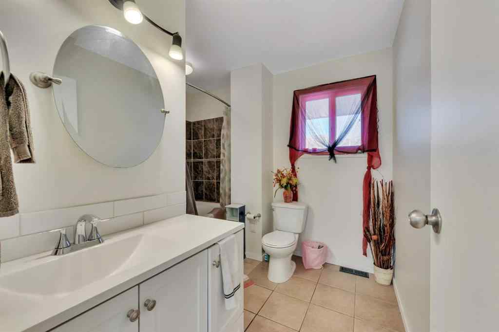 MLS® A2264297 - Unit #17 5806 61 Street  in Riverside Meadows Red Deer, Residential